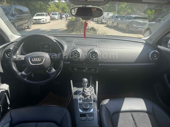 EFLİN’DEN AUDİ A3 SEDAN 1.6 TDI AMBİTİON