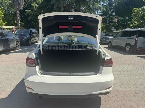 EFLİN’DEN AUDİ A3 SEDAN 1.6 TDI AMBİTİON