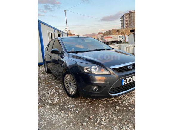 Sahibinden Ford Focus 1.6 TDCi Titanium 2011 Model  188.000 km Gri (metalik)