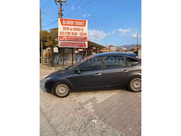 Sahibinden Ford Focus 1.6 TDCi Titanium 2011 Model  188.000 km Gri (metalik)
