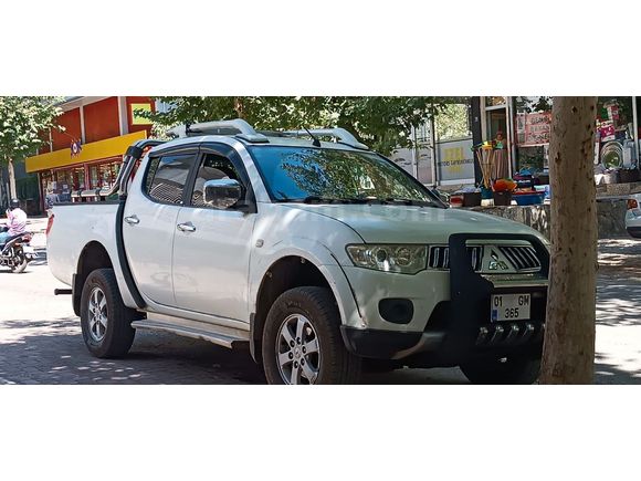 ŞENKARDEŞLER OTOMOTİV 2011 L200