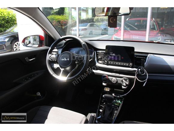 RİTİM MOTORS KİA STONİC 2024 ELEGANCE SANROOF HATASIZ