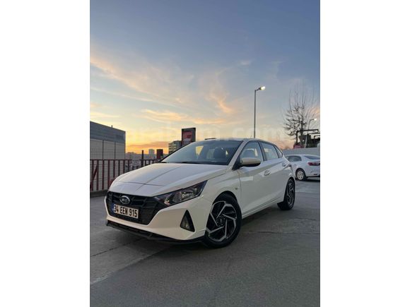 Sahibinden Hyundai i20 Otomatik 2021 Model 