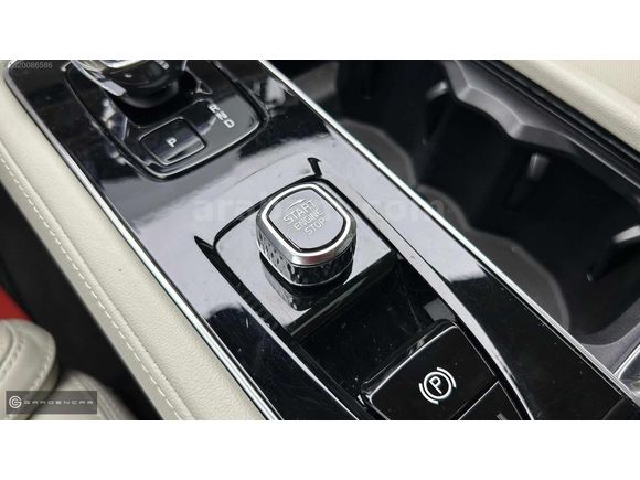 '''GARDEN''' 2025 MODEL MAVİ XC90 B5 AWD PLUS BRİGHT 7 KOLTUK