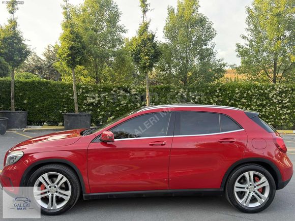 GALERİ MAVİ'DEN 2014 MODEL GLA200 URBAN CAM TAVANLI