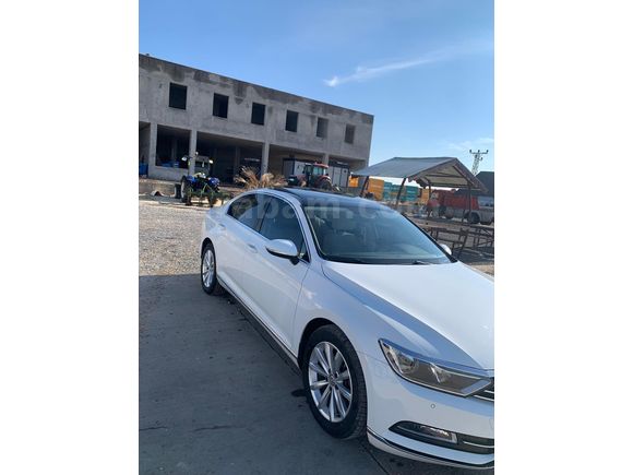 Sahibinden Volkswagen Passat 1.6 TDi BlueMotion Comfortline 2018 Model