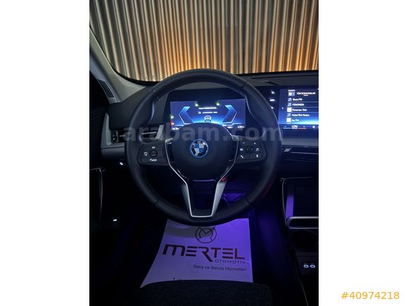 BOYASIZ BMW iX1 EDRIVE20 SPORTLINE HAFIZALI KOLTUK CAM TAVAN