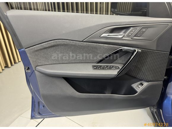 BOYASIZ BMW iX1 EDRIVE20 SPORTLINE HAFIZALI KOLTUK CAM TAVAN