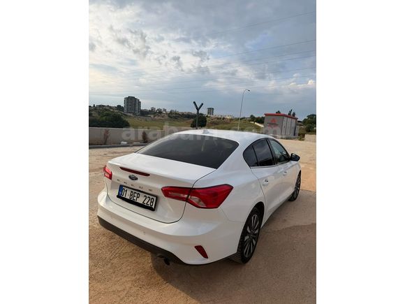 Sahibinden Ford Focus 1.5 TDCi Titanium X 2023 Model 