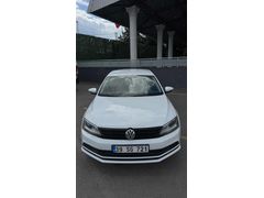 VOLKSWAGEN JETTA 2015 MODEL İLK SAHİBİNDEN TRAMERSİZ DEĞİŞENSİZ