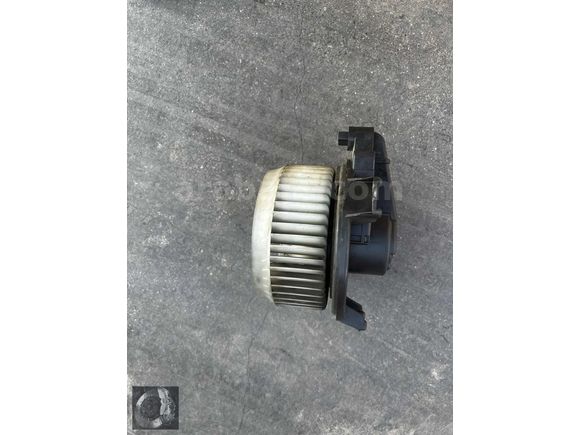 2013-2018 AURİS & COROLLA KALORİFER MOTORU