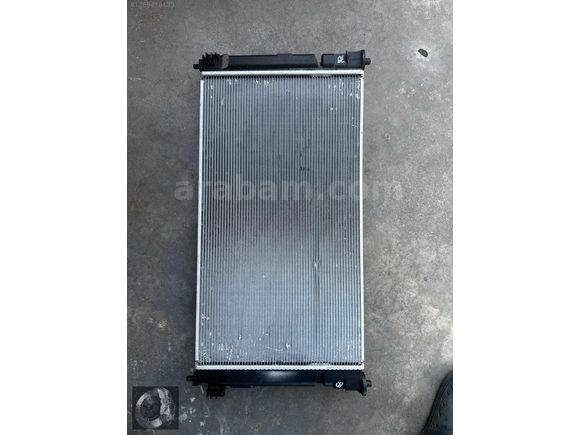 COROLLA 1.8 HYBRİD SU RADYATÖRÜ