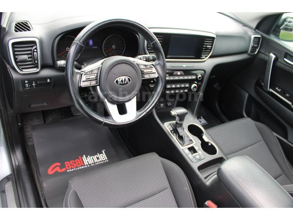 Kia Sportage 1.6CRDI ELEGANCE