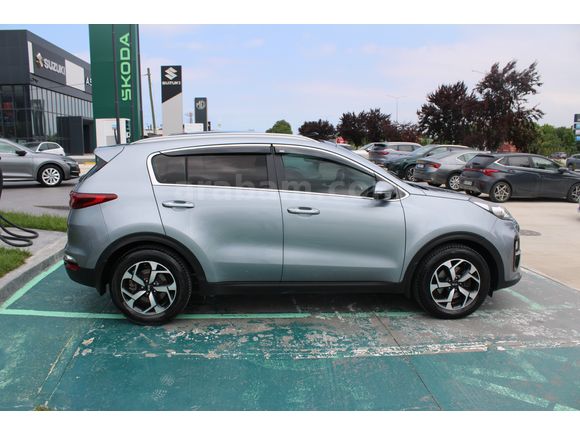 Kia Sportage 1.6CRDI ELEGANCE