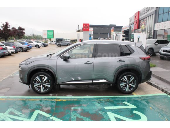 Nissan X-Trail PLATİNUM PREMİUM 7KOLTUK
