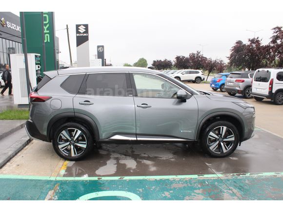 Nissan X-Trail PLATİNUM PREMİUM 7KOLTUK