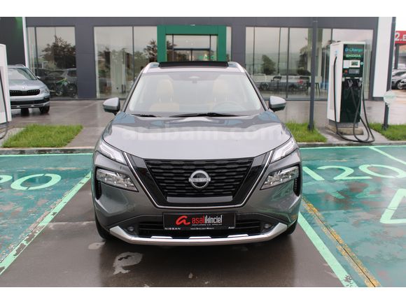 Nissan X-Trail PLATİNUM PREMİUM 7KOLTUK