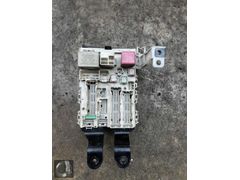 2007-2010 COROLLA DİZEL OTOMATİK İÇ SİGORTA KUTUSU 82730-12380