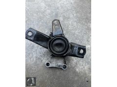 2013-2018 COROLLA SAĞ MOTOR TAKOZU DİZEL