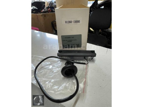 2008-2012 KİA CEED BAGAJ AÇMA BUTONU