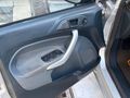 Sahibinden Ford Fiesta 1.4 Titanium 2010 Model  277.000 km Gri (titanyum)