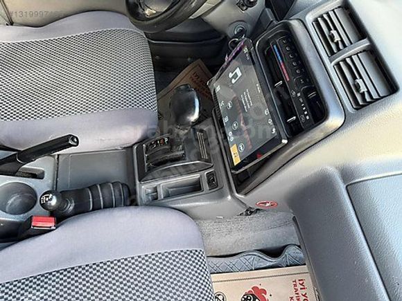 HAKAN MOTORS-SUZİKİ VİTARA 4X4 OTOMATİK KLİMALI