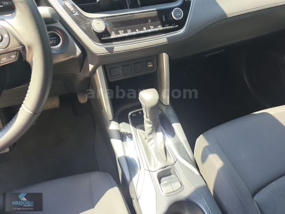 2022 COROLLA CROSS HATASIZ SERVİS BAKIMLI.
