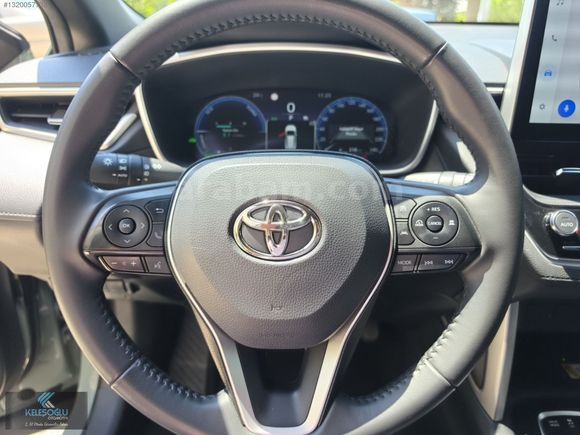 2022 COROLLA CROSS HATASIZ SERVİS BAKIMLI.