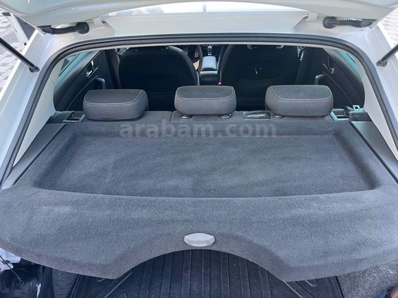 YAĞMUR FAR SENSÖRLÜ HIZ SABİTLEMELİ START STOPLU BAKIMLI