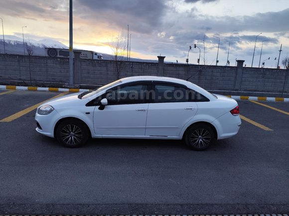 Sahibinden Fiat Linea 1.3 Multijet Pop 2014 Model 198.000 km Beyaz