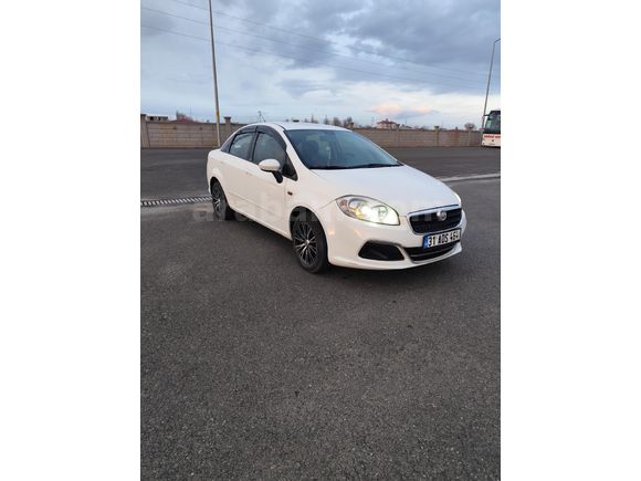 Sahibinden Fiat Linea 1.3 Multijet Pop 2014 Model 198.000 km Beyaz