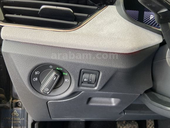 2024 1.5 TSI 150 HP PREMİUM 9.500KM HATASIZ BOYASIZ