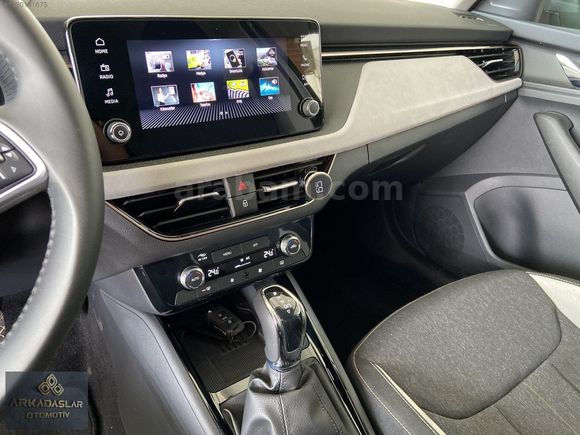 2024 1.5 TSI 150 HP PREMİUM 9.500KM HATASIZ BOYASIZ