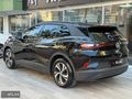 ATLAS'tan 2025 ID.4 Pure 125 Kw 9 Bin Km Siyah/Taba BOYASIZ