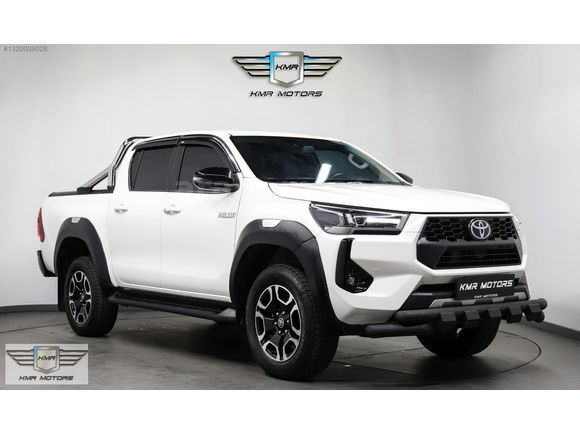KMR MOTORS 2025-HİLUX-4X2-BOYASIZ-20.KM-Ş.TAKİP-G.GÖRÜŞ-PASAMAK-