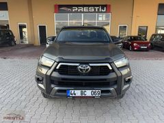 PRESTİJ OTOMOTİVDEN BOYASIZ HILUX Invincible