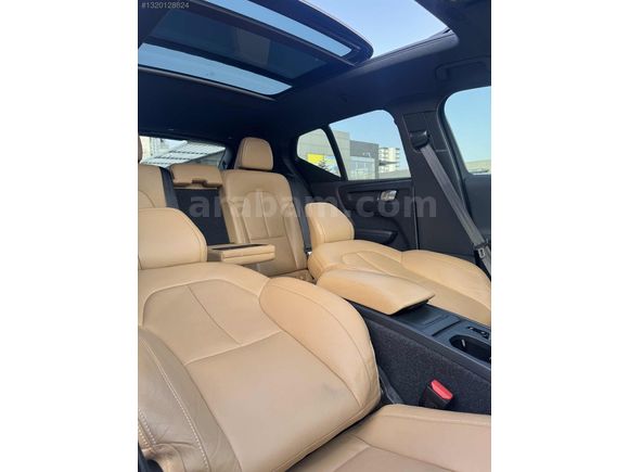 LOCA GARAGE HATASIZ 2019 VOLVO XC40 1.5 T3 CAM TAVAN