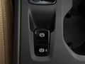 LOCA GARAGE HATASIZ 2019 VOLVO XC40 1.5 T3 CAM TAVAN