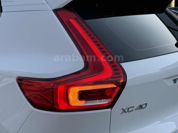 LOCA GARAGE HATASIZ 2019 VOLVO XC40 1.5 T3 CAM TAVAN