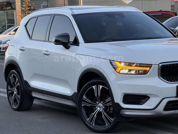 LOCA GARAGE HATASIZ 2019 VOLVO XC40 1.5 T3 CAM TAVAN