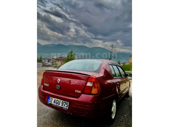 Sahibinden Renault Clio 1.4 RNA 2001 Model 