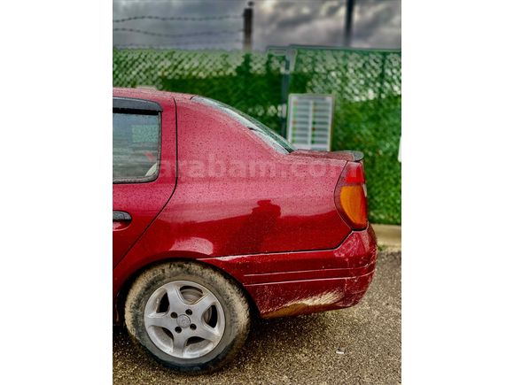 Sahibinden Renault Clio 1.4 RNA 2001 Model 