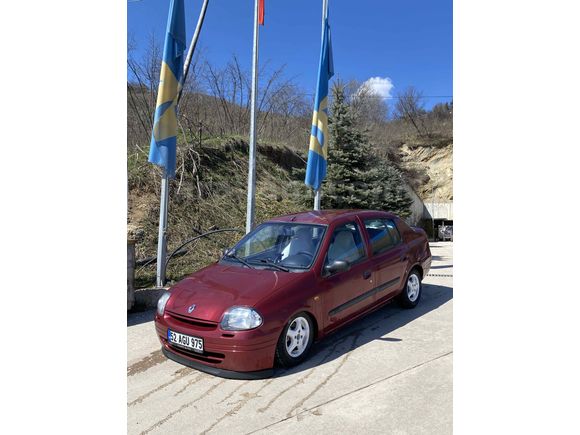 Sahibinden Renault Clio 1.4 RNA 2001 Model 