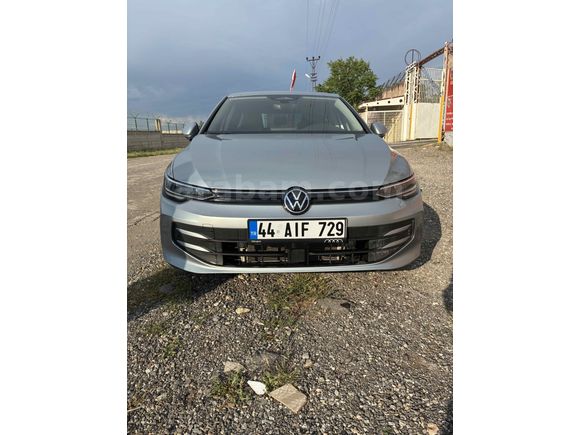 Sahibinden Volkswagen Golf 1.5 eTSI Life 2025 Model 