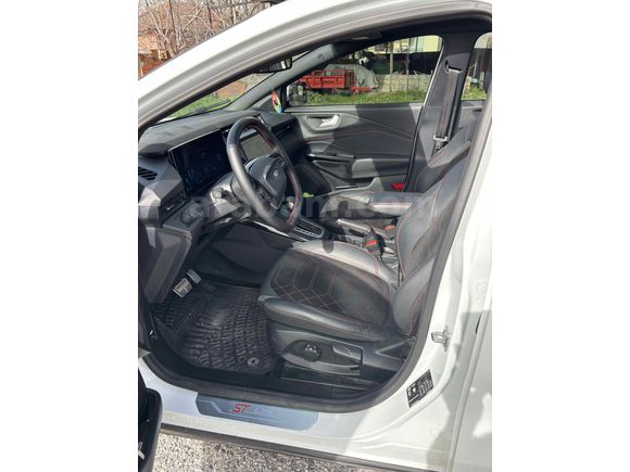 Sahibinden Ford Puma 1.0 EcoBoost Hybrid ST-Line X 2024 Model 