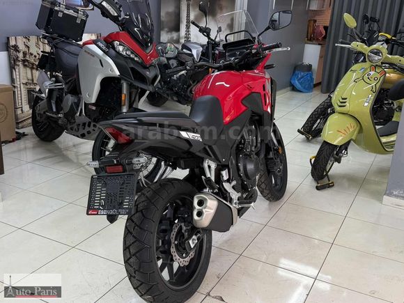 Auto Paris 2025 Honda NX500