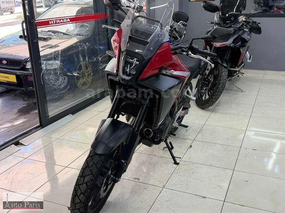 Auto Paris 2025 Honda NX500