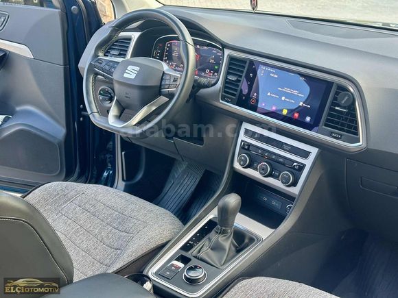 ELÇİ OTOMOTİVDEN BOYASIZ HATASIZ 2023 MODEL 22 BİN KM'DE