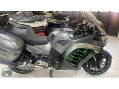 KAWASAKİ GTR 1400