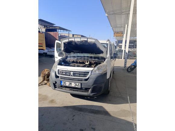 Sahibinden Peugeot Partner 1.6 HDI Comfort Pack 2016 Model